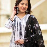 Printed Straight Kurta and Pant set with Dupatta