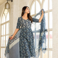 Floral Printed Straight Kurta and pant set with Dupatta