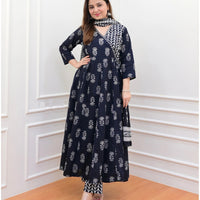 Women Block Printed Kurta Set with Dupatta In Black Color