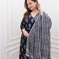 Women Block Printed Kurta Set with Dupatta In Black Color