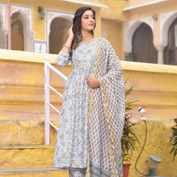 Simple and Attractive Daily Wear Kurta Set For Women