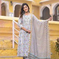 Simple and Attractive Daily Wear Kurta Set For Women