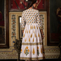 White Cotton Printed Carnation And Leaf Phula Kaalindi Anarkali Set For Women