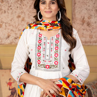 Women's Viscous Chanderi Kurta  With Silk Dupatta Set