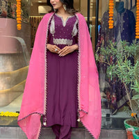 Women's Beautiful Wine Colour Kurta With Pant And Dupatta