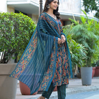 New Beautiful Design Rayon Kurta With Pant And Dupatta